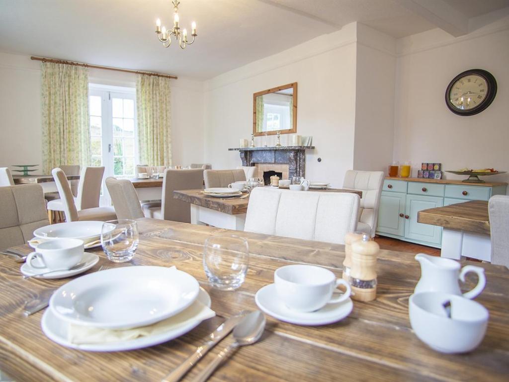 Instow Barton Bed & Breakfast Exterior photo